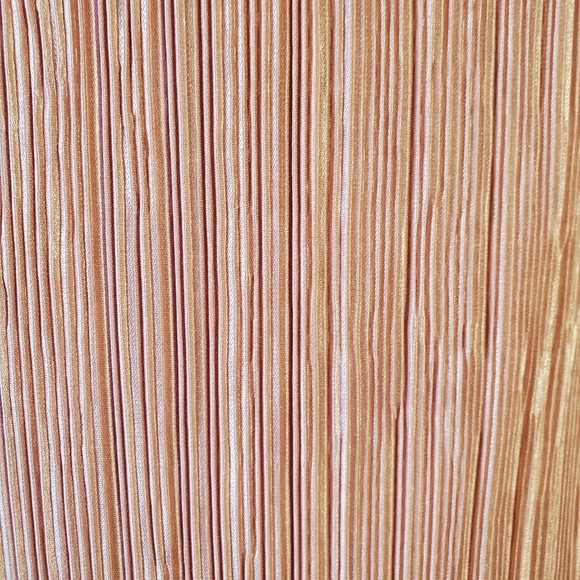 *SOLD* Pink pleated maxi skirt - Picture 8 of 12